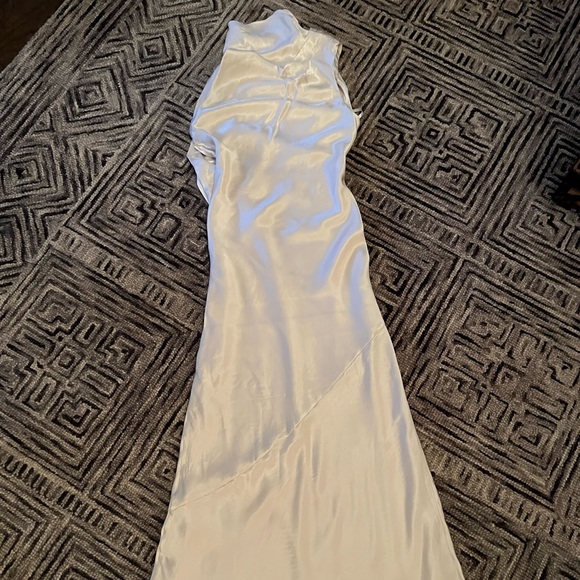DISSH Aisle Pearl Satin Backless Midi Dress (NWT) - Picture 9 of 16